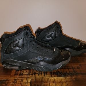 Jordan B'Loyal Loyal Triple Black - Size 8